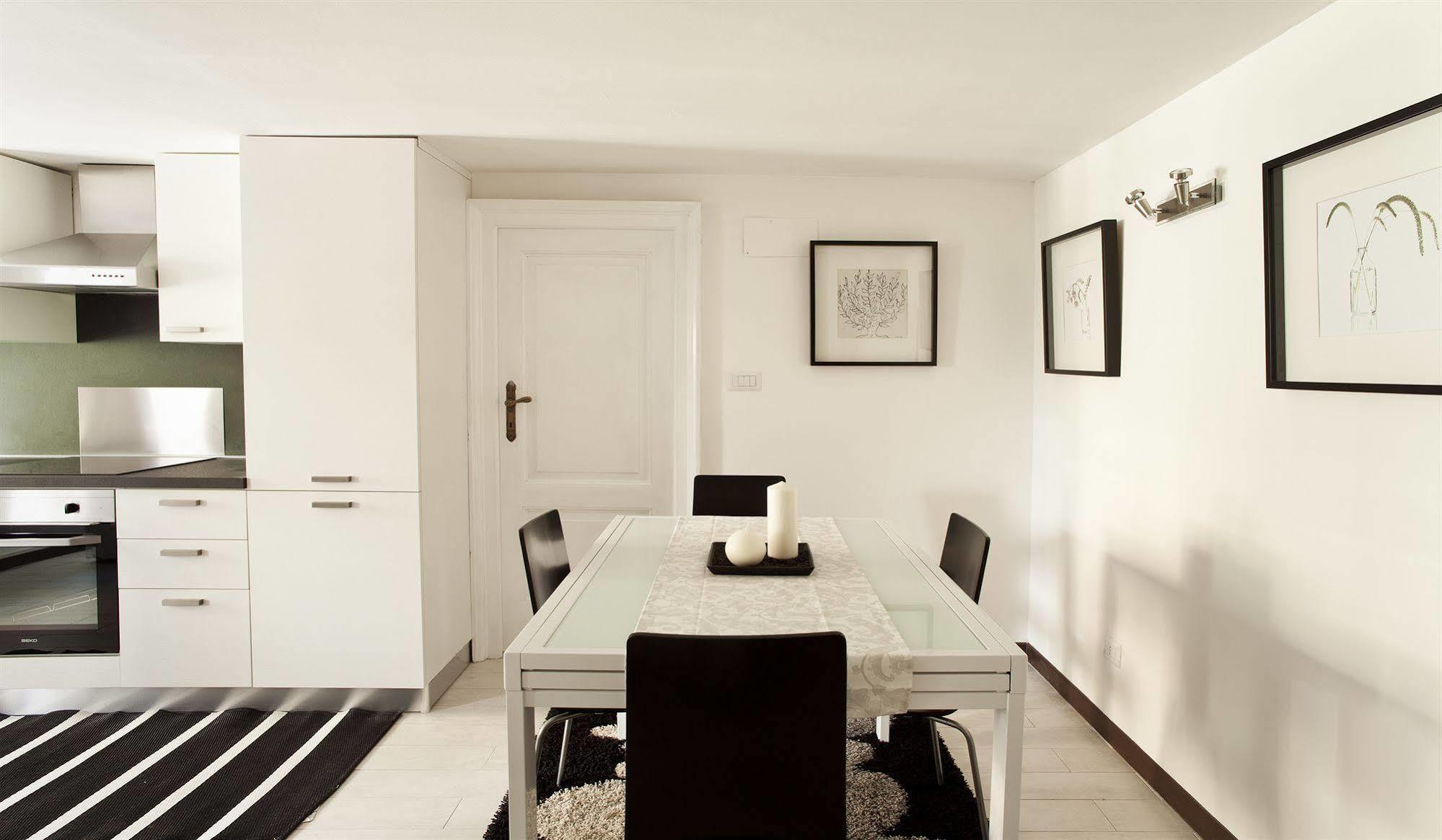 Italianway-Borgospesso Appartement Milaan Buitenkant foto